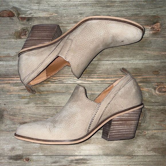 Lucky Brand Leather Ankle Booties - Picture 2 of 10